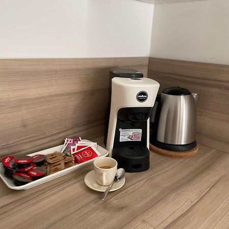 ヴェローナLa Maison De Niniアパートメント エクステリア 写真